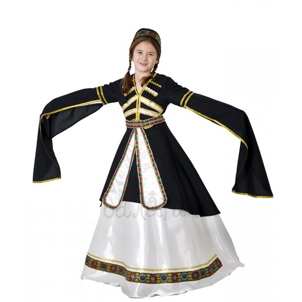 Грузинский костюм для девочек