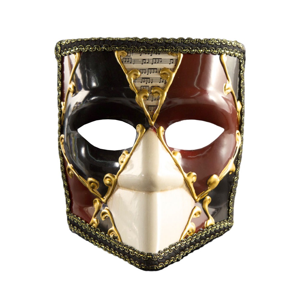Аксессуары маски. Баута. Венецианская маска Казанова. Венецианская маска Баута на белом фоне.