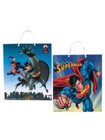 Пакет с изображением Бэтмена и Супермена