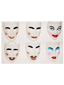 Прозрачная маска с макияжем