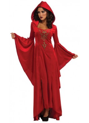Красное платье в средневековом стиле