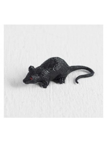 Черная резиновая мышь