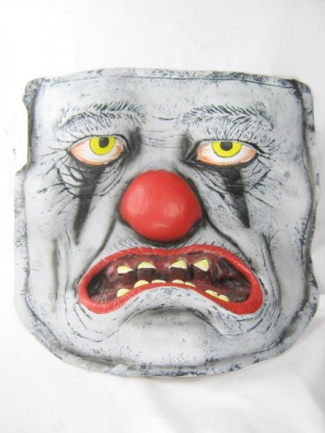 Декоративное лицо страшного клоуна