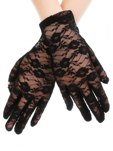 Короткие черные гипюровые перчатки