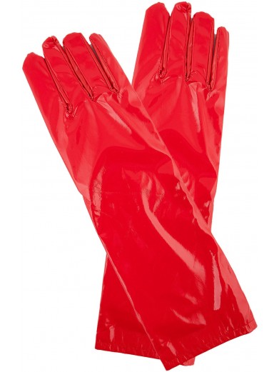 Красные лаковые перчатки