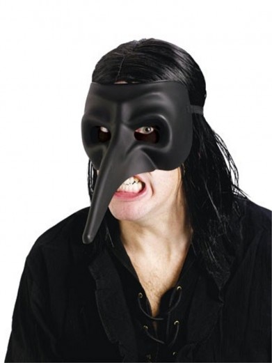 Матовая черная маска ворона
