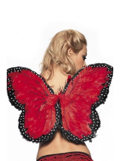 Перьевые крылья бабочки красные